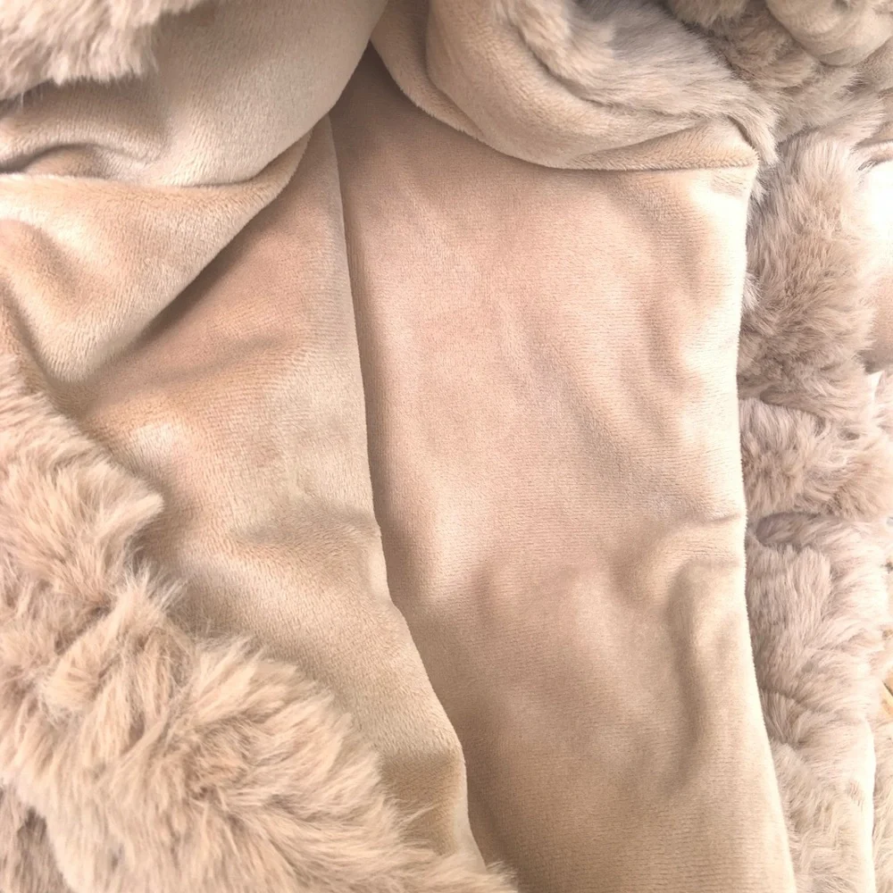 Anthropologie Tranquil Faux Fur Throw Blanket Taupe